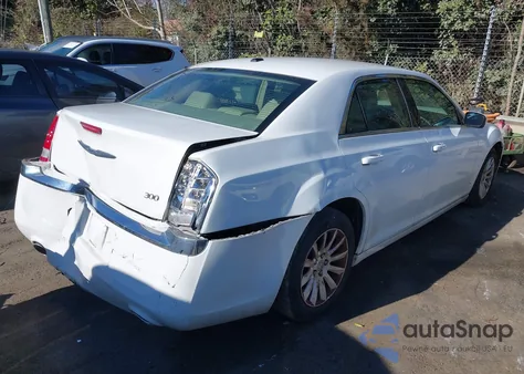 2014 Chrysler 300 из США, поврежденный, VIN 2C3CCAAG3EH326906